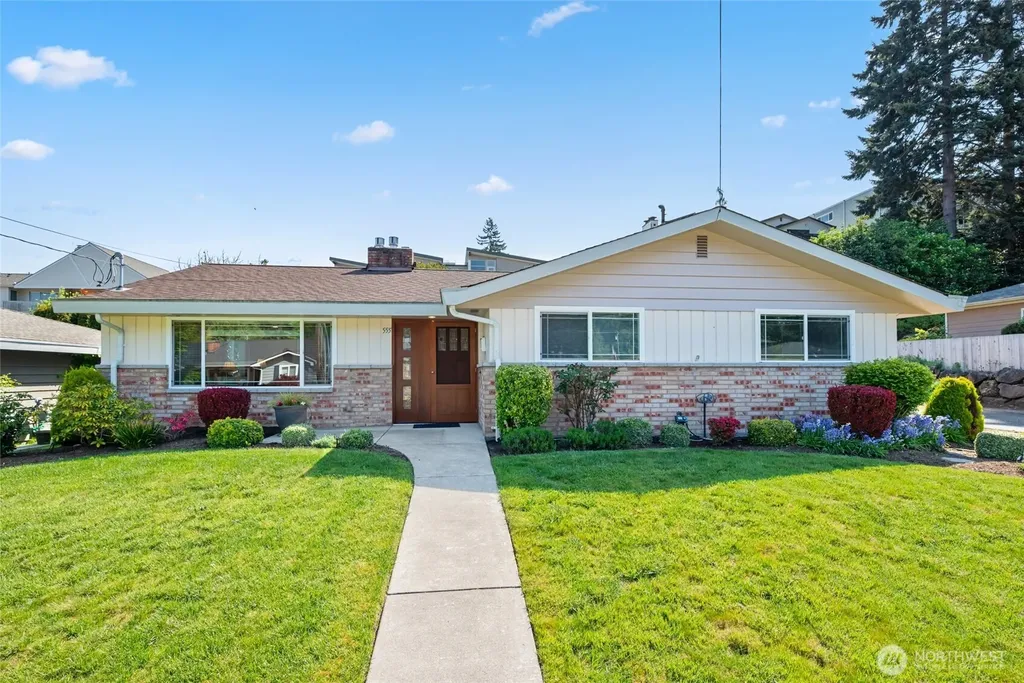 555 4th Avenue S Edmonds WA 98020