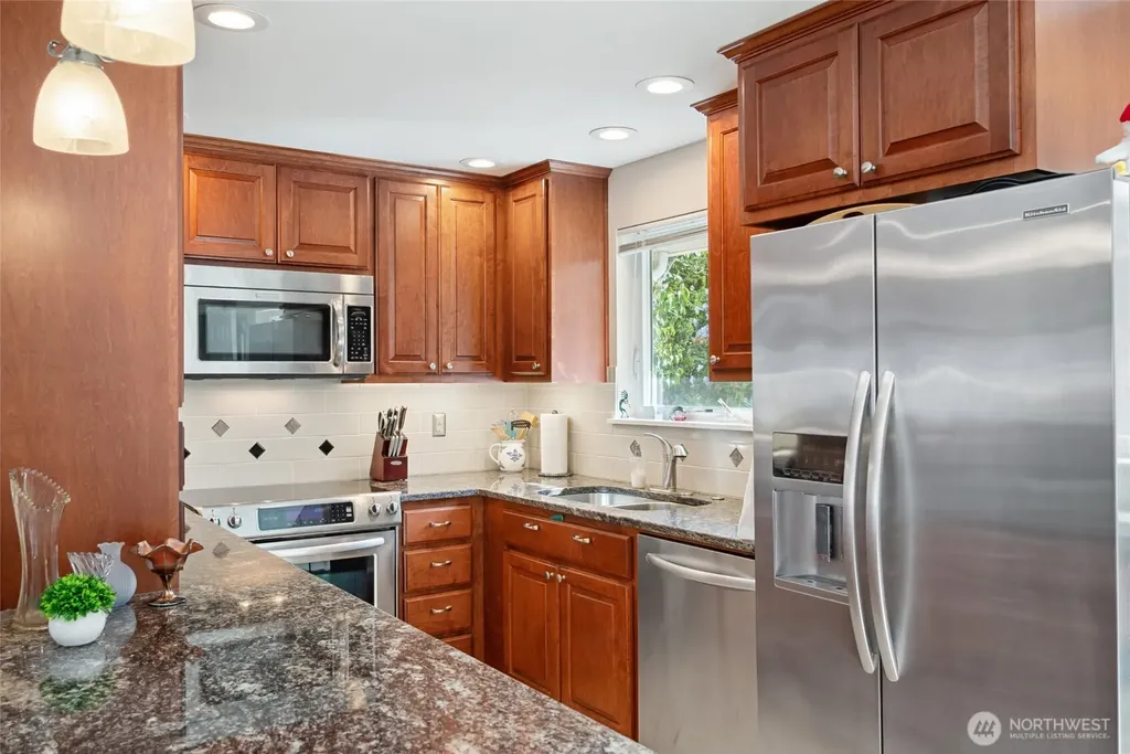 555 4th Avenue S Edmonds WA 98020