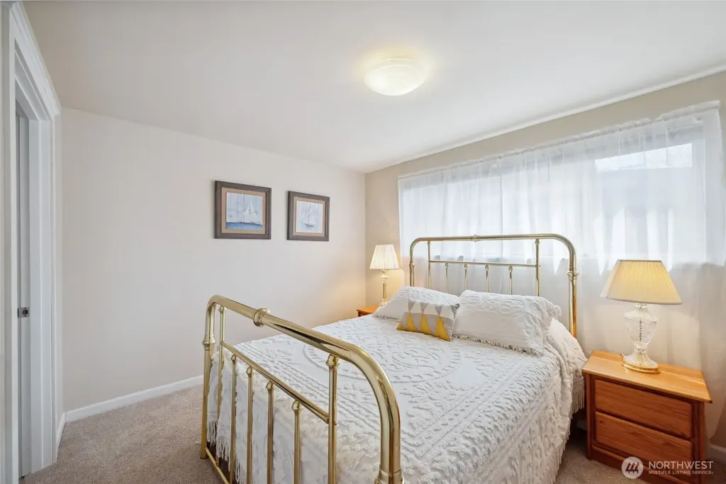 555 4th Avenue S Edmonds WA 98020
