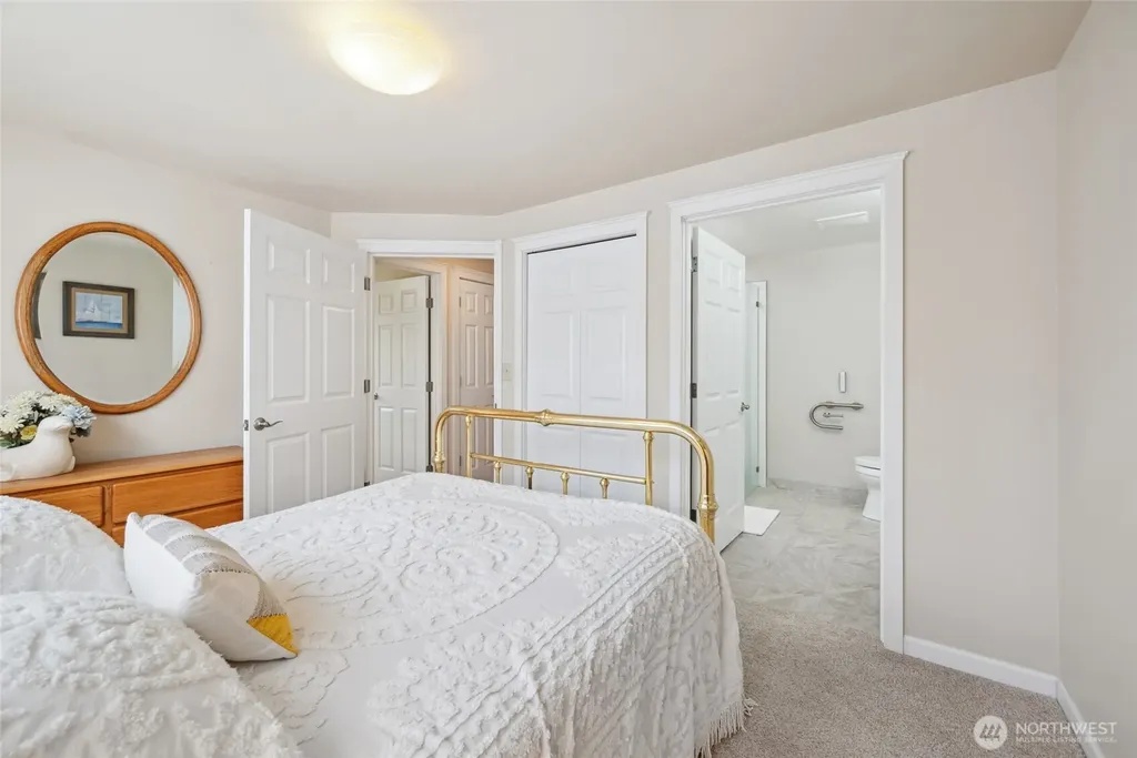 555 4th Avenue S Edmonds WA 98020