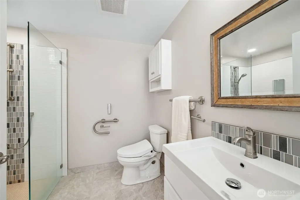 555 4th Avenue S Edmonds WA 98020