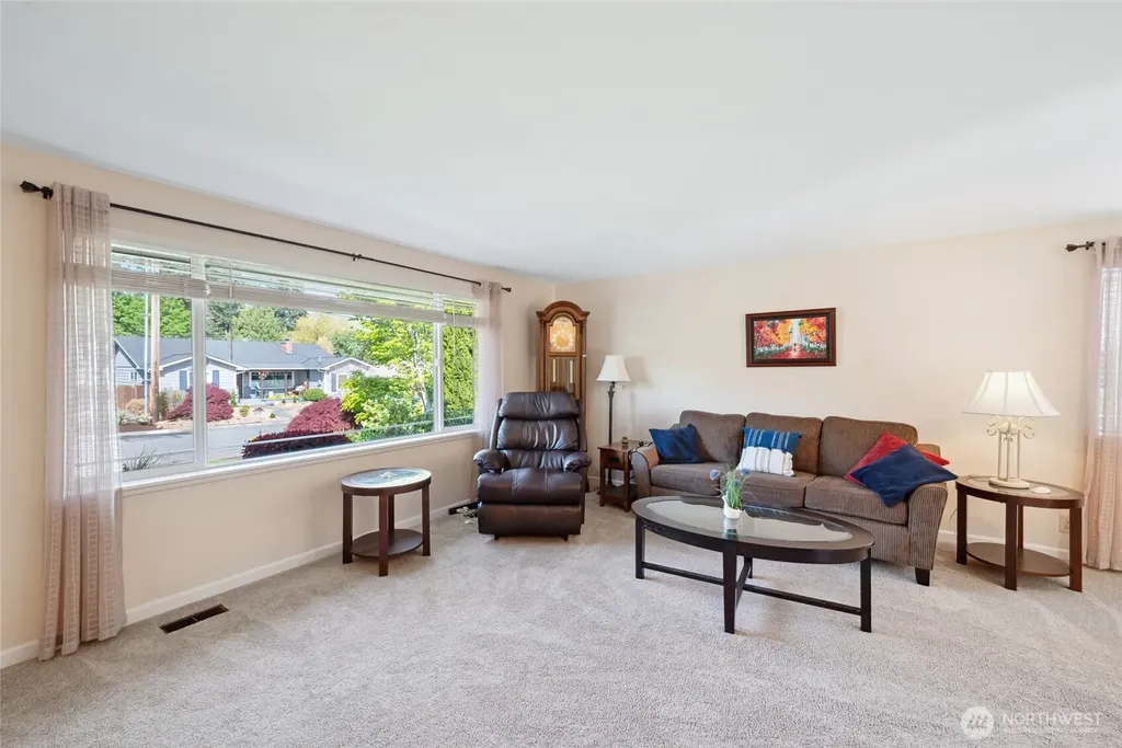555 4th Avenue S Edmonds WA 98020