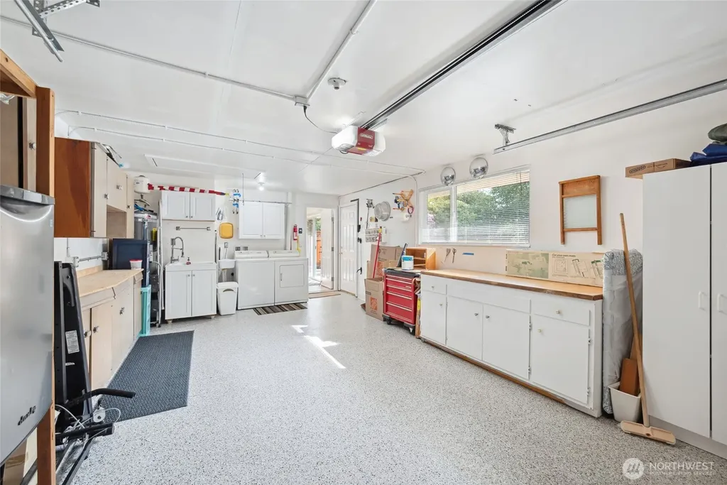 555 4th Avenue S Edmonds WA 98020