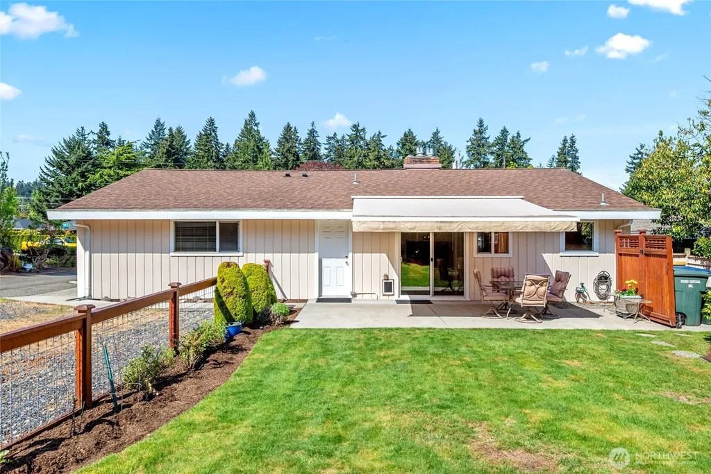 555 4th Avenue S Edmonds WA 98020