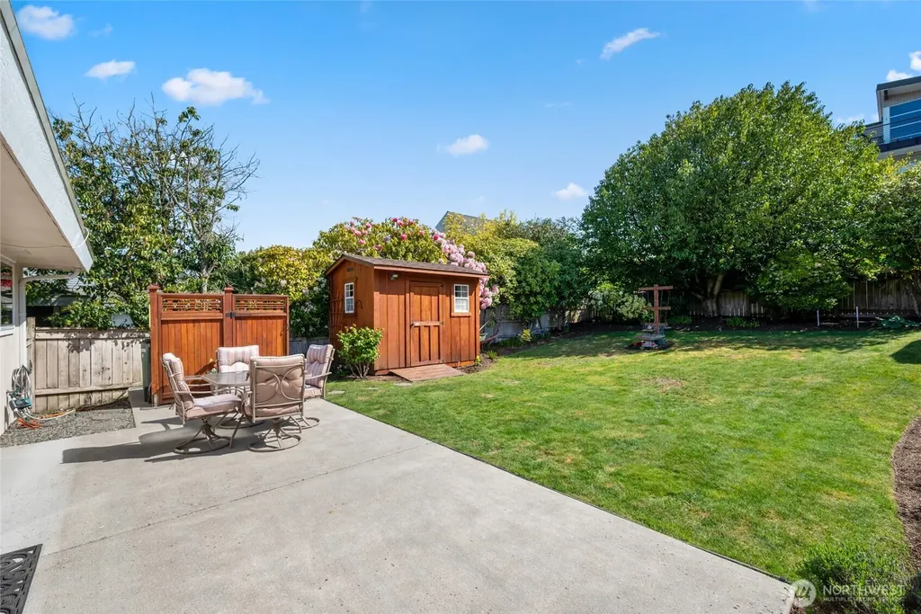 555 4th Avenue S Edmonds WA 98020