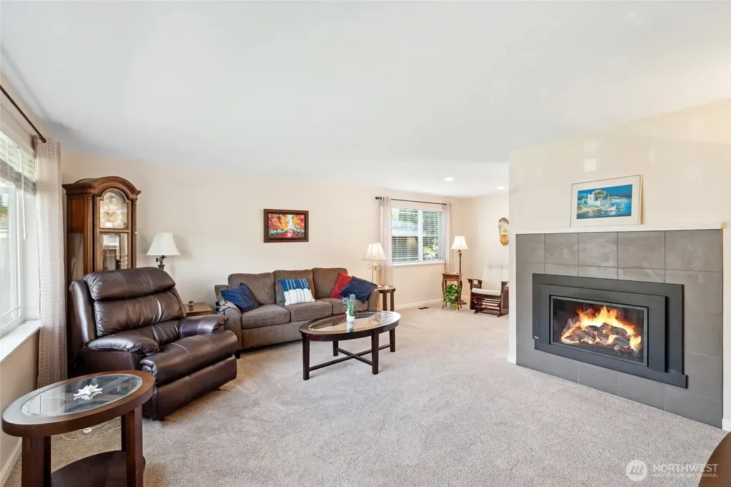 555 4th Avenue S Edmonds WA 98020