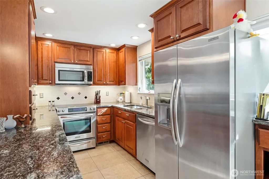 555 4th Avenue S Edmonds WA 98020