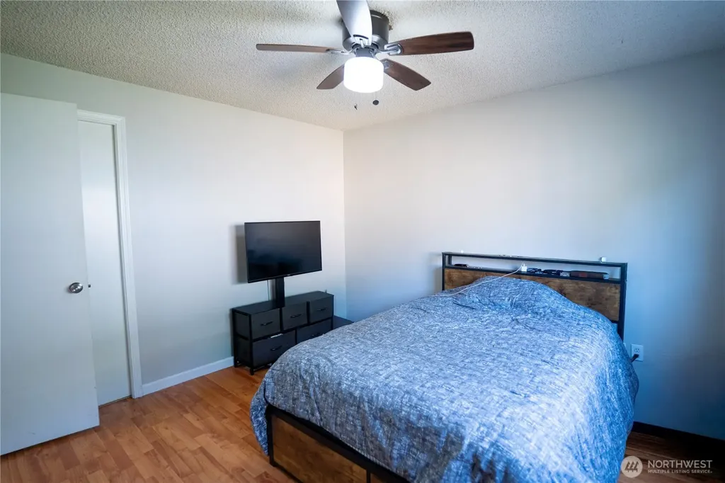 4288 N Northgate Drive Oak Harbor WA 98277