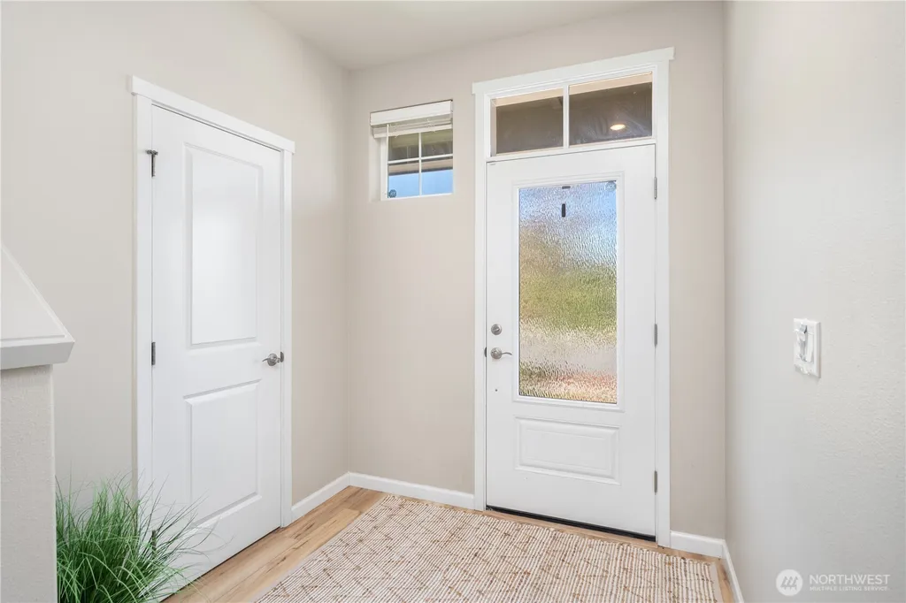 4758 Driftwood Street Bremerton WA 98312