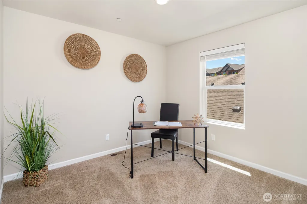 4758 Driftwood Street Bremerton WA 98312