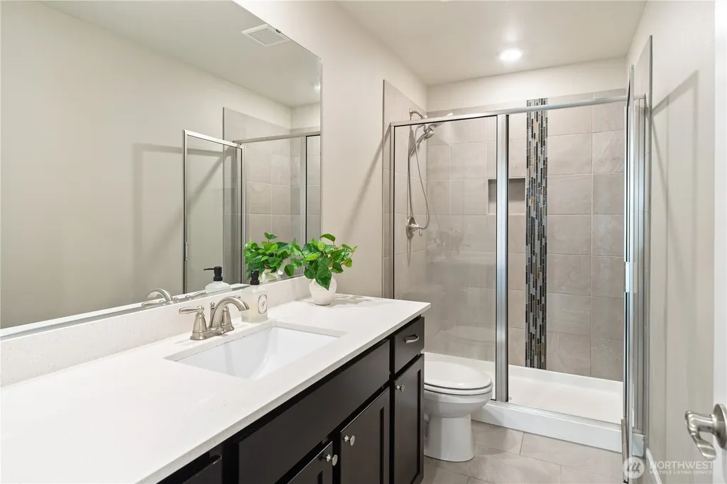 4758 Driftwood Street Bremerton WA 98312