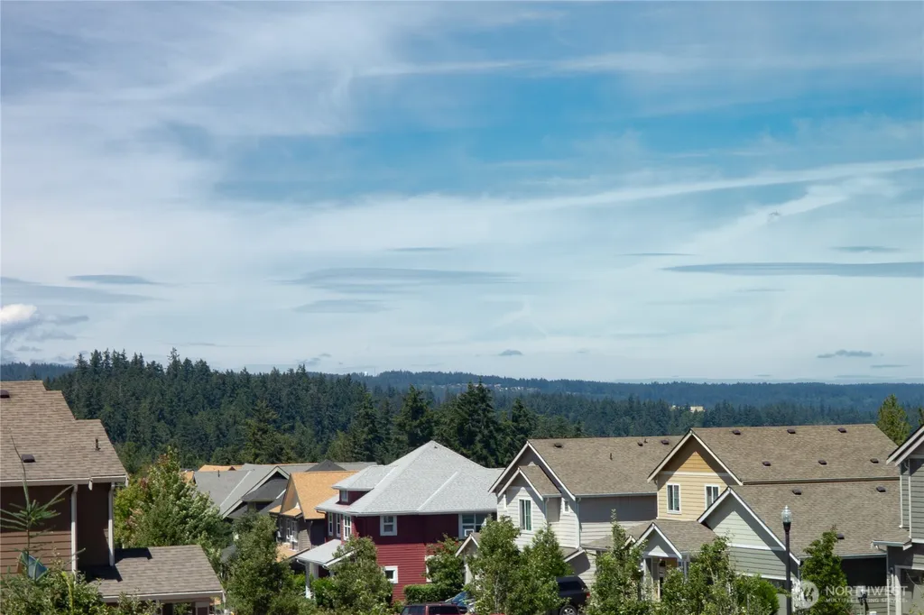 4758 Driftwood Street Bremerton WA 98312