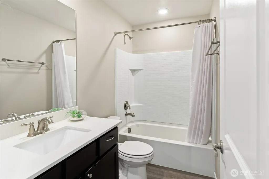 4758 Driftwood Street Bremerton WA 98312