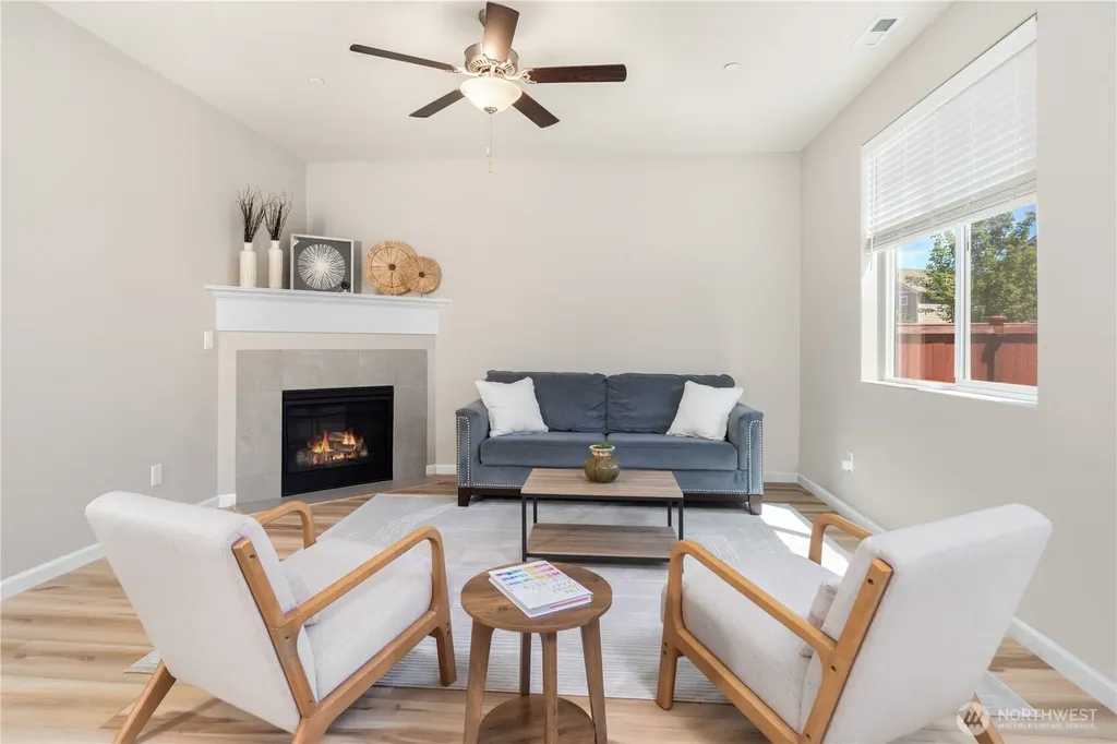 4758 Driftwood Street Bremerton WA 98312