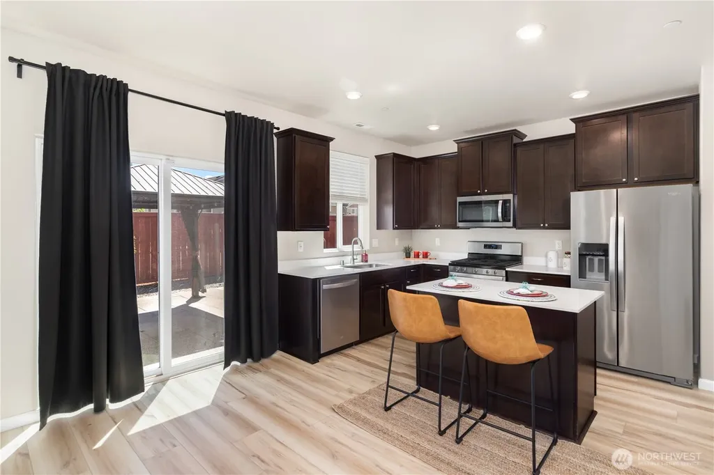 4758 Driftwood Street Bremerton WA 98312
