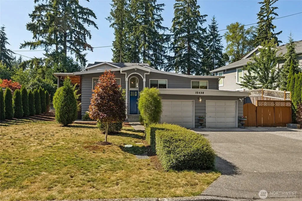 15438 SE 42nd Street Bellevue WA 98006