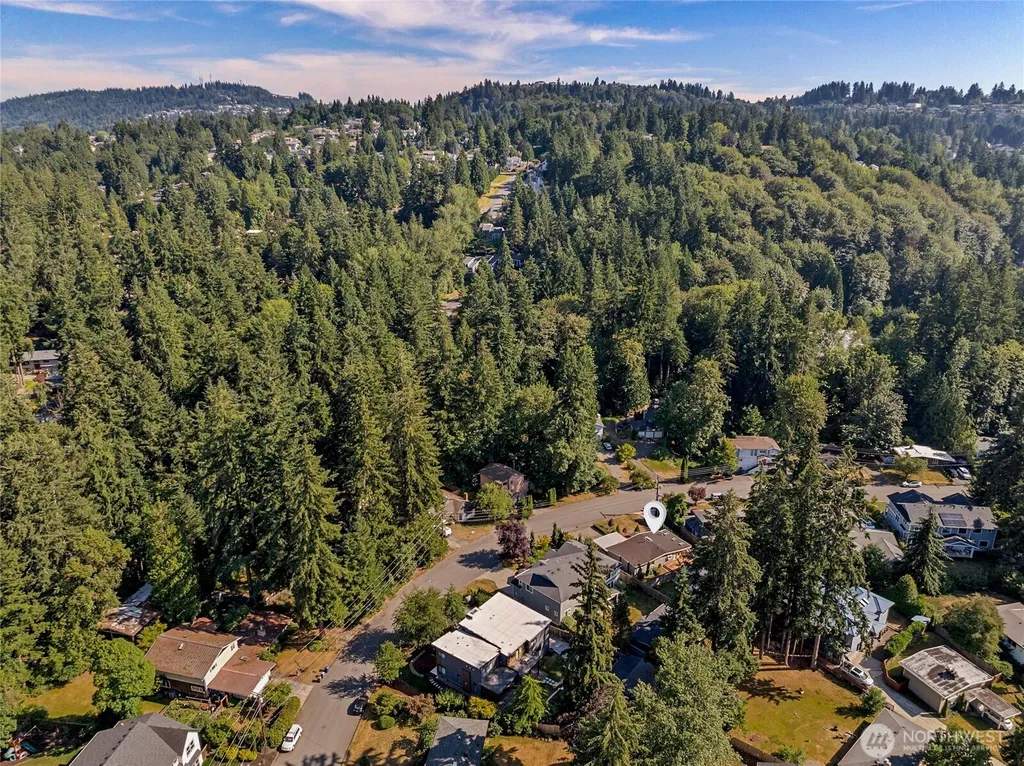 15438 SE 42nd Street Bellevue WA 98006