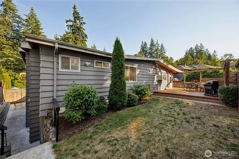 15438 SE 42nd Street Bellevue WA 98006