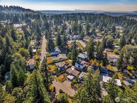 15438 SE 42nd Street Bellevue WA 98006