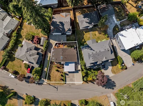 15438 SE 42nd Street Bellevue WA 98006