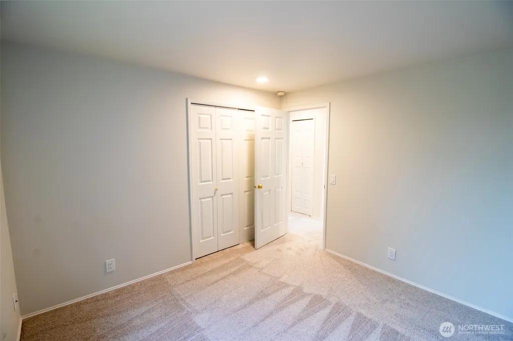 4113 238th Court SE Sammamish WA 98029