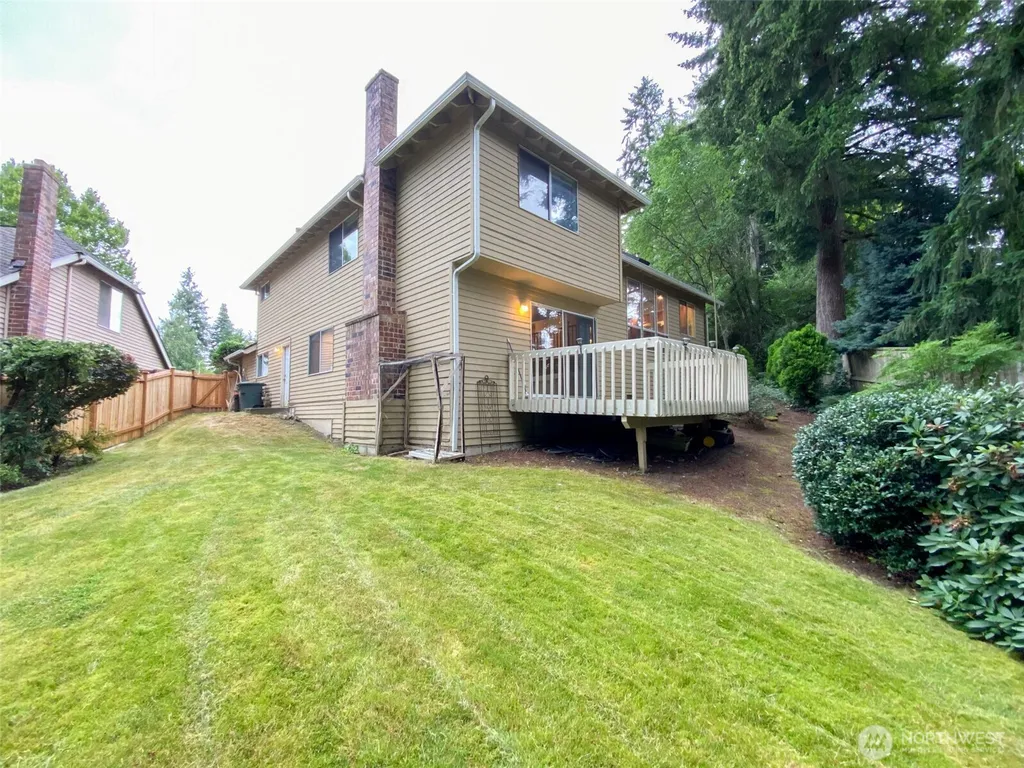 4113 238th Court SE Sammamish WA 98029