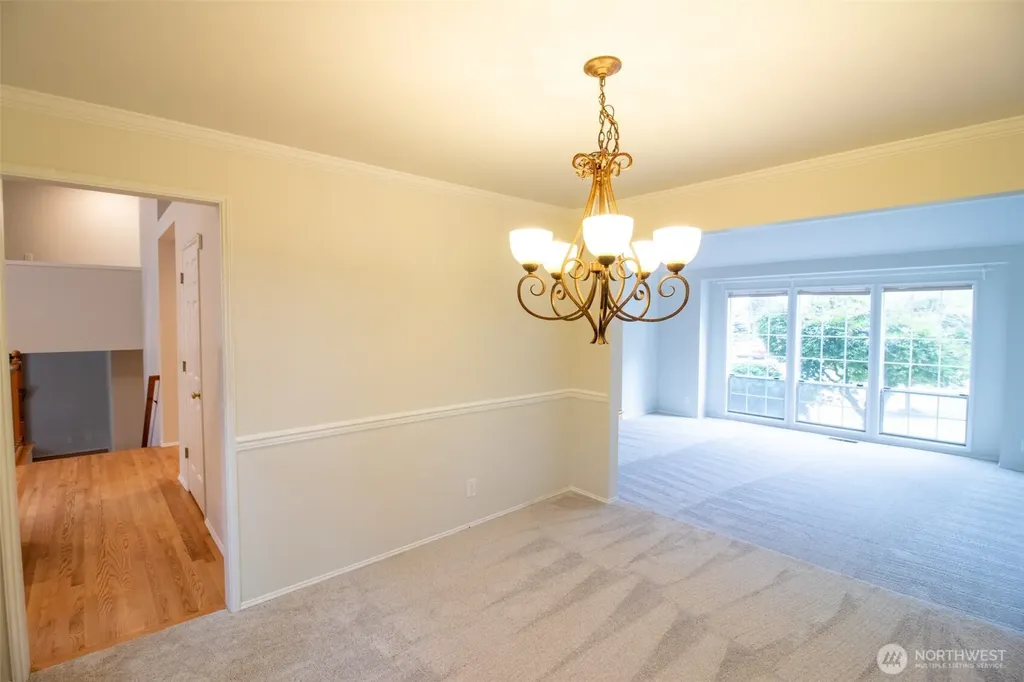 4113 238th Court SE Sammamish WA 98029
