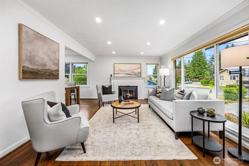 4908 S Snoqualmie Street Seattle WA 98118