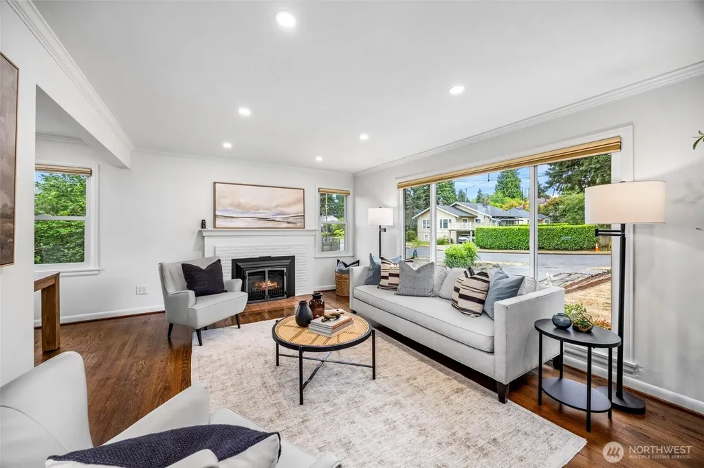 4908 S Snoqualmie Street Seattle WA 98118