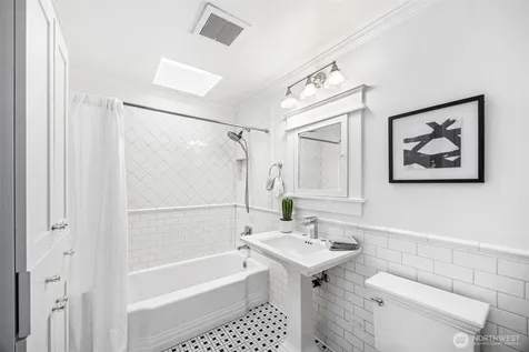 4908 S Snoqualmie Street Seattle WA 98118