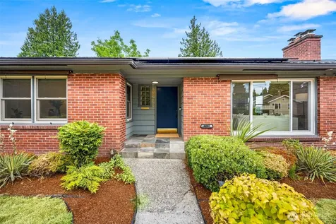 4908 S Snoqualmie Street Seattle WA 98118