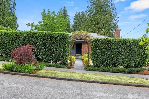 4908 S Snoqualmie Street Seattle WA 98118