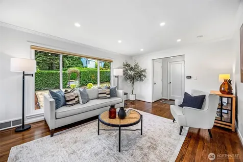 4908 S Snoqualmie Street Seattle WA 98118