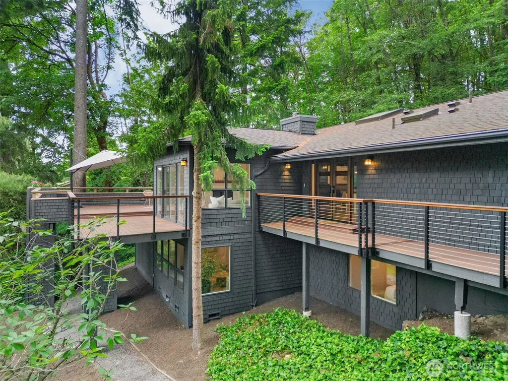 14317 SE 49th Street Bellevue WA 98006