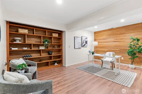 14317 SE 49th Street Bellevue WA 98006