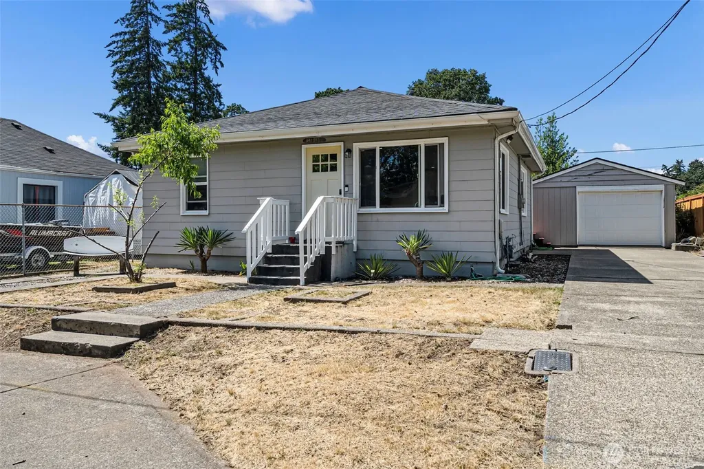 14918 Grant Avenue SW Lakewood WA 98498
