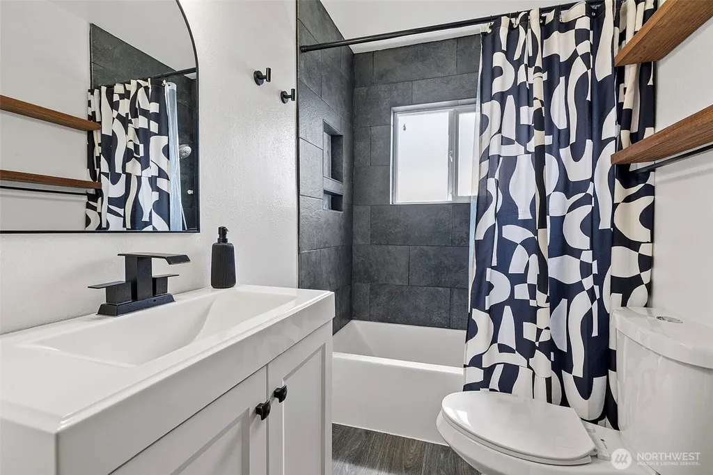14918 Grant Avenue SW Lakewood WA 98498