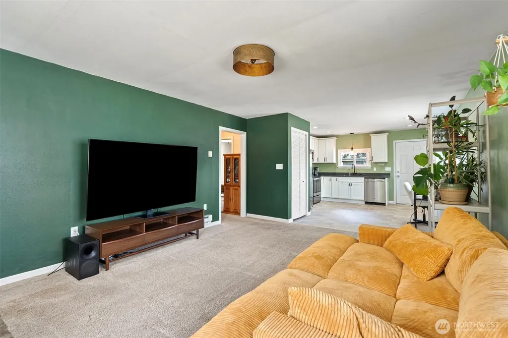 14918 Grant Avenue SW Lakewood WA 98498