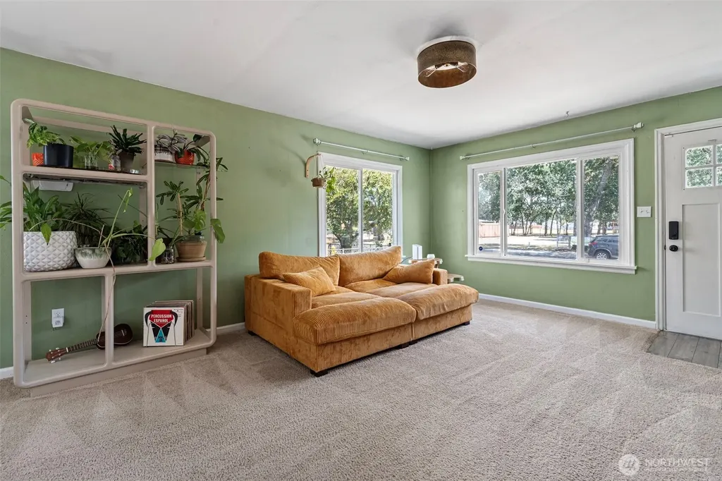 14918 Grant Avenue SW Lakewood WA 98498