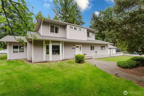8706 NE 135th Place Kirkland WA 98034