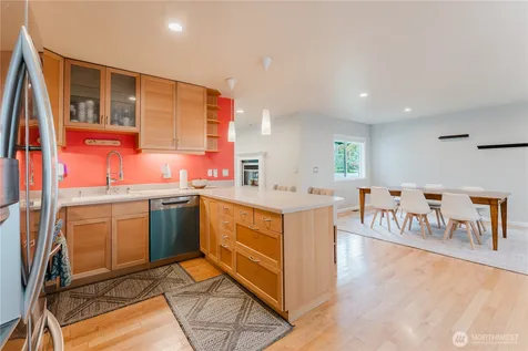 8706 NE 135th Place Kirkland WA 98034