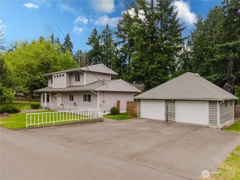 8706 NE 135th Place Kirkland WA 98034