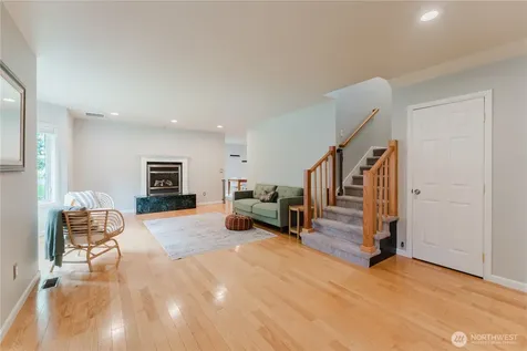 8706 NE 135th Place Kirkland WA 98034