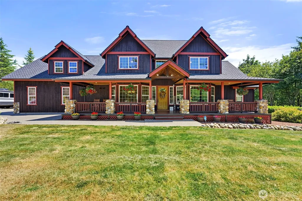 10710 417th Street E Eatonville WA 98328