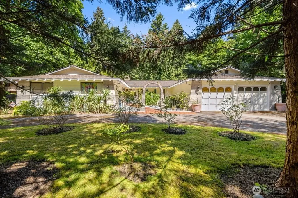 13412 54th Avenue W Edmonds WA 98026