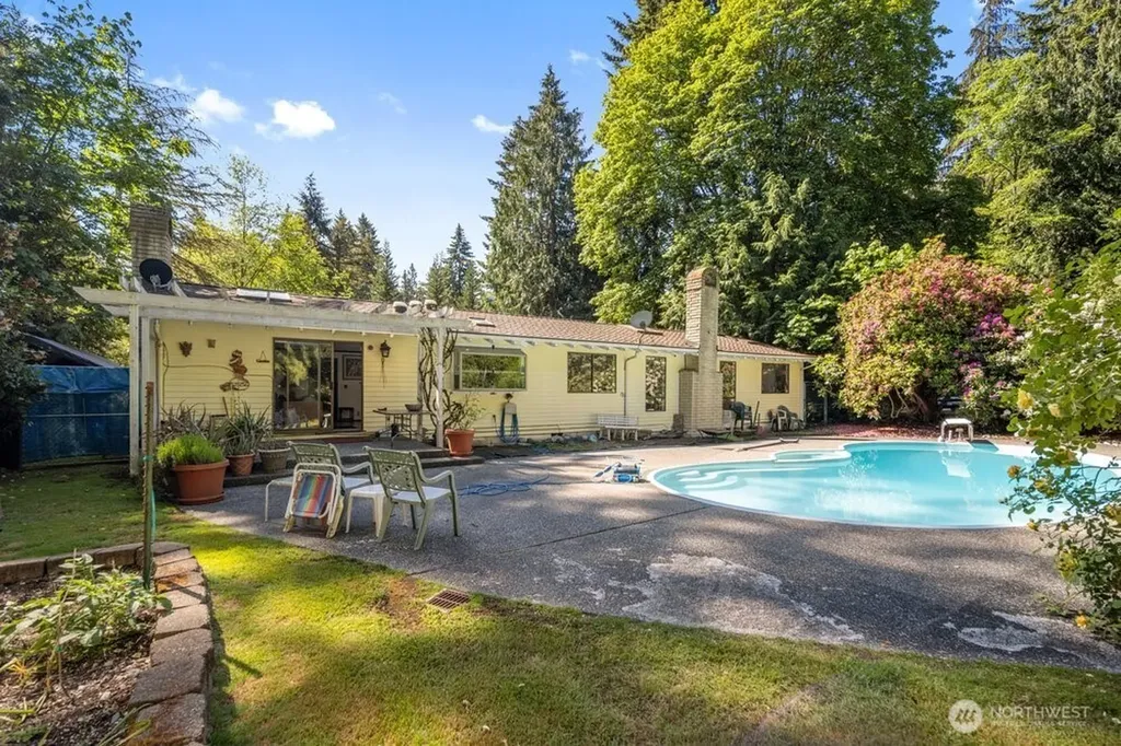 13412 54th Avenue W Edmonds WA 98026