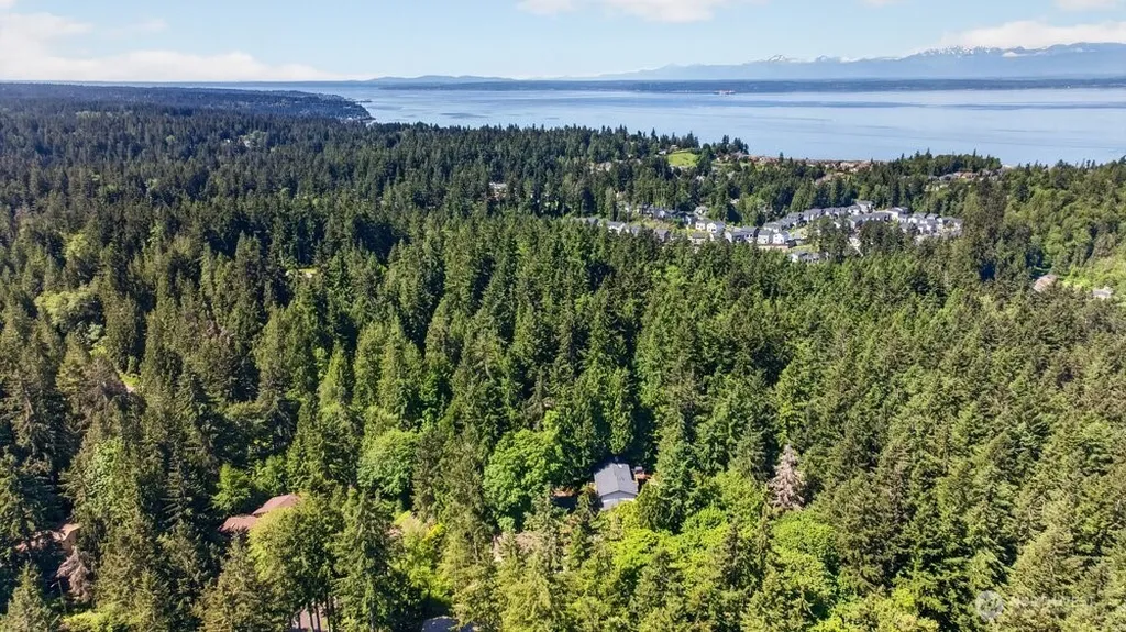 13412 54th Avenue W Edmonds WA 98026