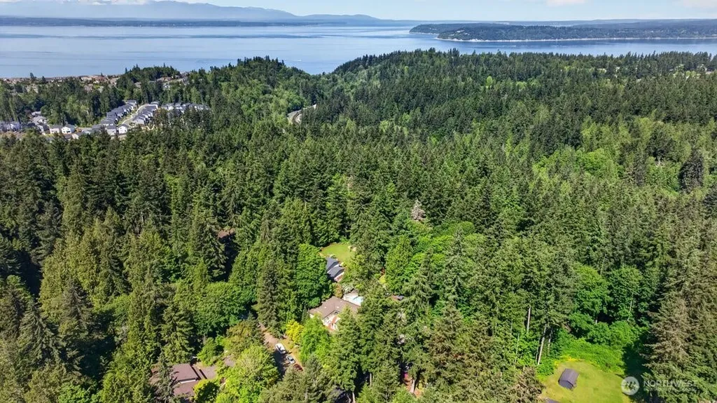 13412 54th Avenue W Edmonds WA 98026