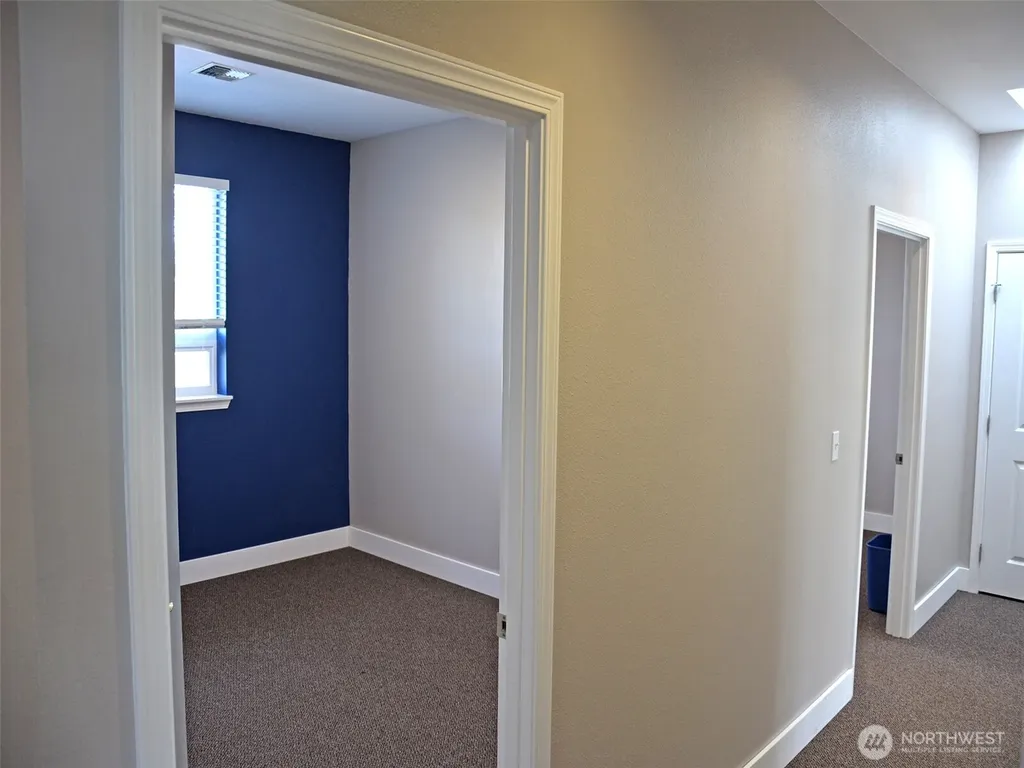 576 N Fifth Avenue Sequim WA 98382