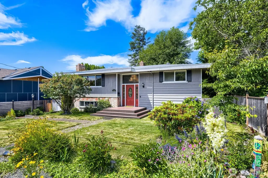 7718 S 120th Street Seattle WA 98178